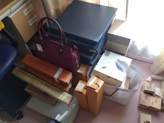 故人が生前、大切に使われたお品を次の世代に受け継ぐべく積極的に買取」