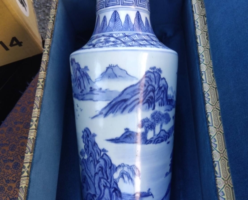 中国の大清康熈年製「磁器花生」